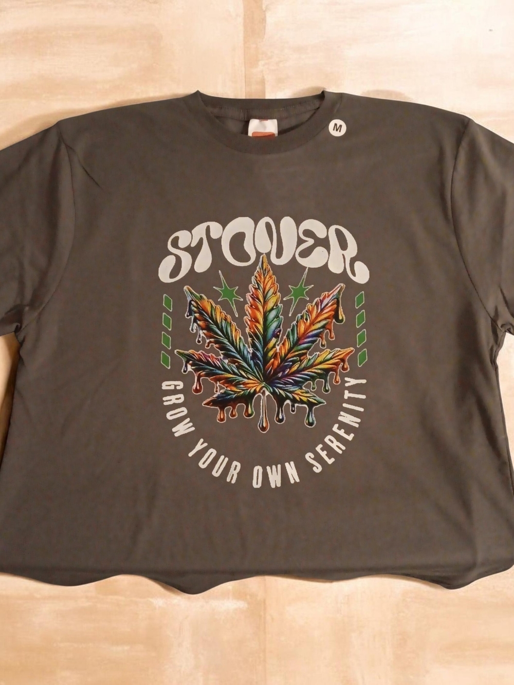 Stoner Gray Short-Sleeve Tee with Multicolor Leaf Graphic